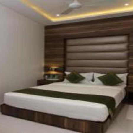 Hotel Meriton Mumbai International Airport T-2 Luaran gambar