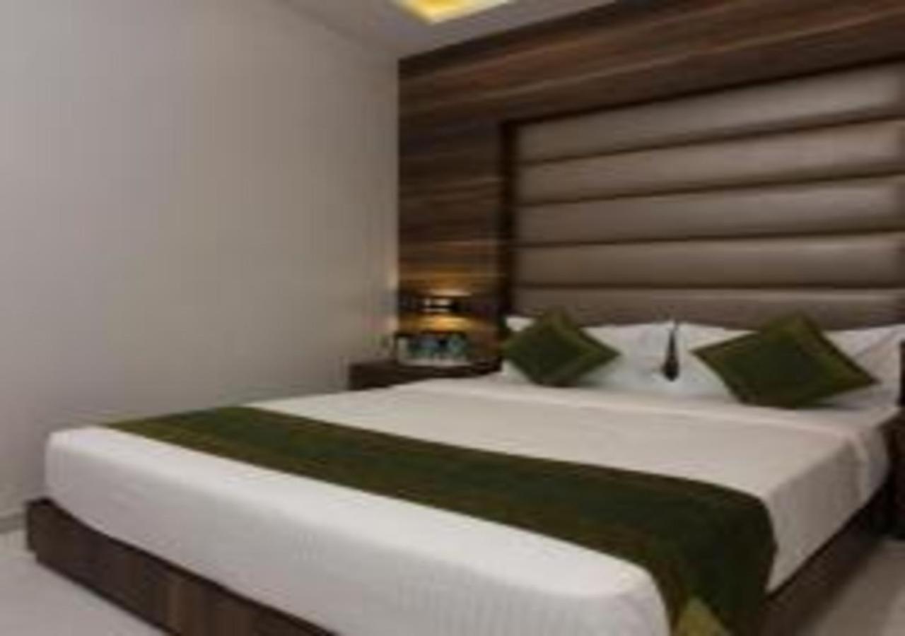 Hotel Meriton Mumbai International Airport T-2 Luaran gambar