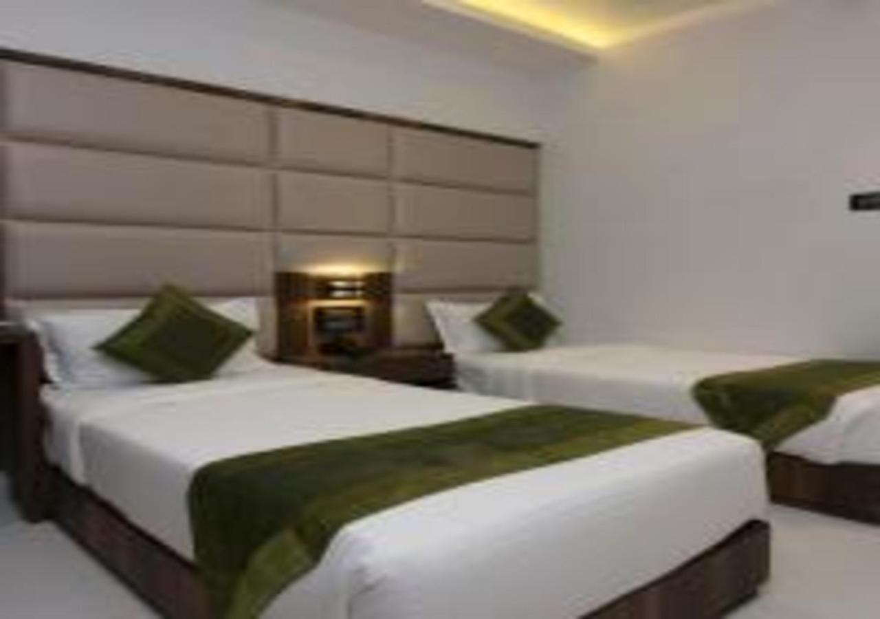 Hotel Meriton Mumbai International Airport T-2 Luaran gambar